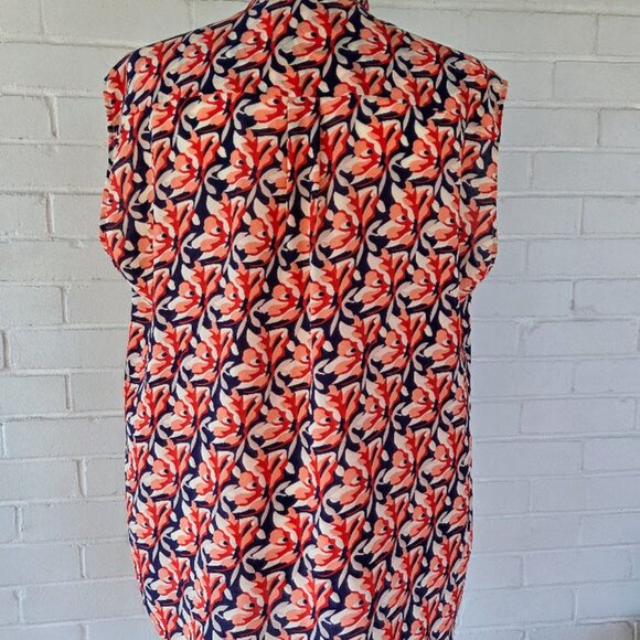Sleeveless Button Down Coral Pink and Navy Silk Shirt Size 12 - Picture 7 of 9